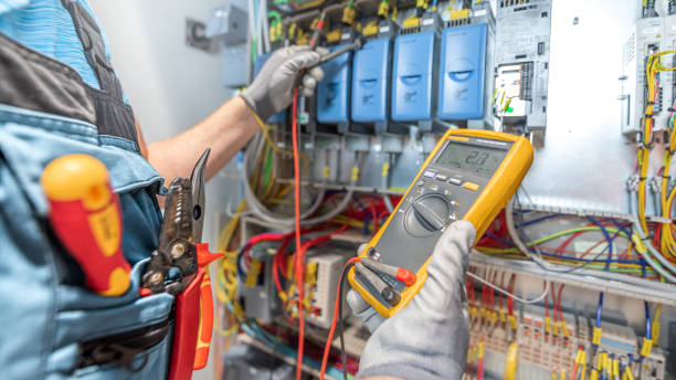 Best Local Electrician Companies  in Alexandria Bay, NY